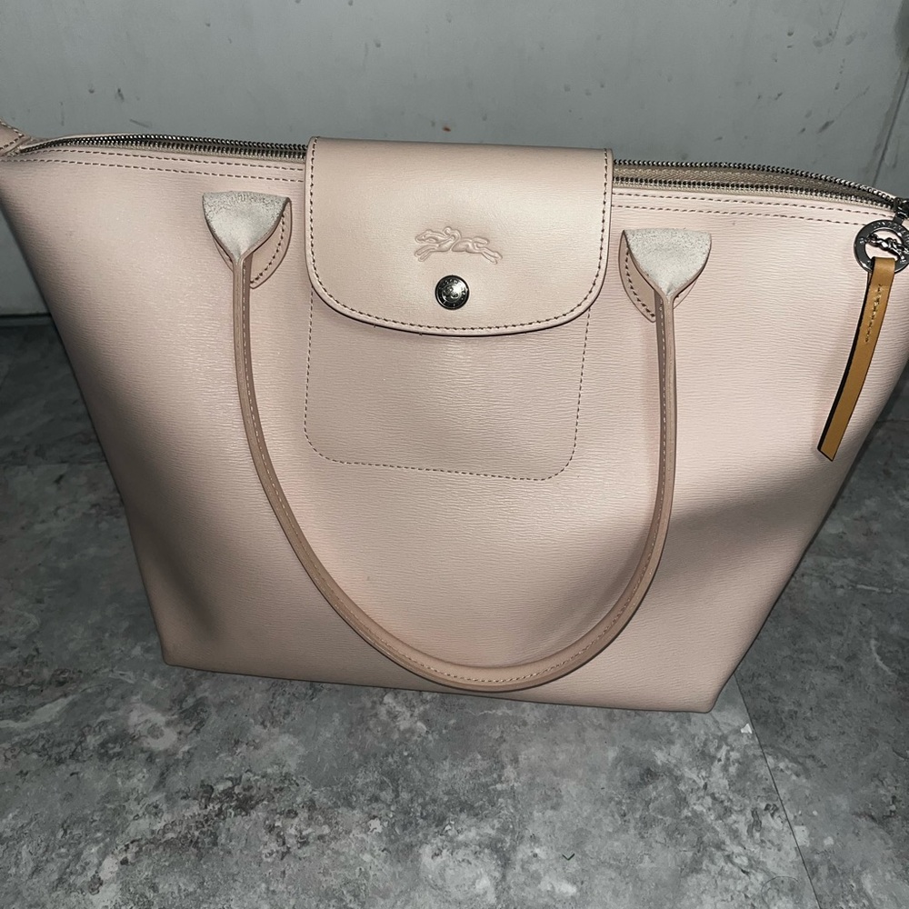 GORGEOUS PINK ALL LEATHER LONGCHAMP TOTE BAG